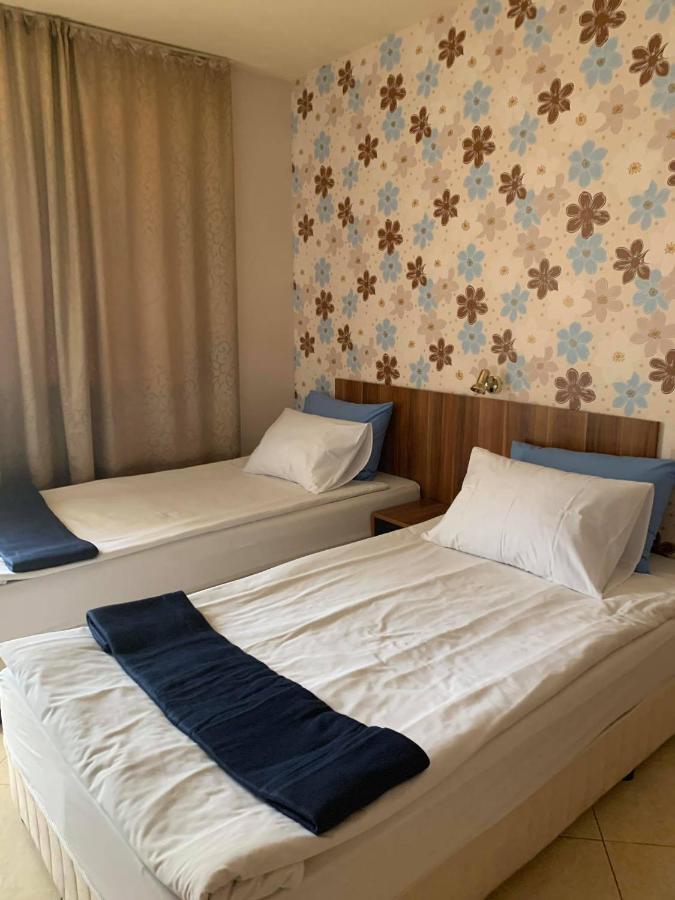 Семеен Хотел Брилянс - Family Hotel Brilliance Varna Exterior photo